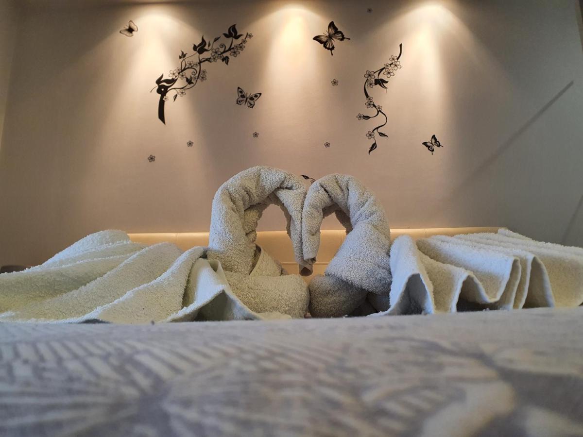 Apartments & Rooms Krk Крк Экстерьер фото